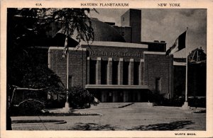 Hayden Planetarium New York City Vintage Postcard C036