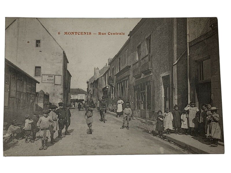 Early 1900s Antique postcard. Carte Postale 6 Montcenis Rue Centrale