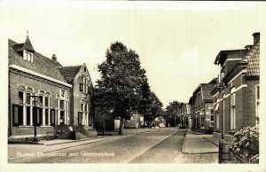 Netherlands Holten Dorpsstraat met Gemeentehuis  Vintage RPPC 07.57