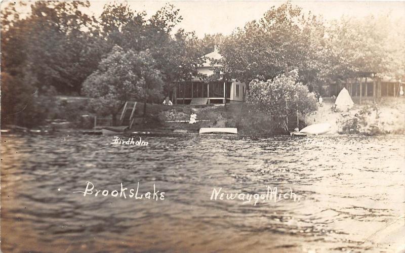 D19/ Newaygo Michigan Mi Real Photo RPPC Postcard 1915 Brooks Lake Cottage