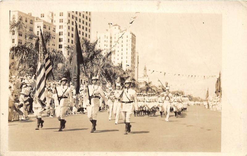 F15/ Parade Real Photo RPPC Postcard c1930s Patriotic Soldiers Flags 7