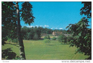 Qualicum Beach Inn, Golf Course, Mount Arrowsmith, Vancouver Island, British ...