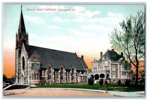 c1950's Sacred Heart Cathedral Building Cross Tower Davenport Iowa IA Postcard