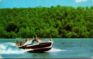 Missouri Branson Lake Taneycomo Shooting Star Sammy Lane Boat Line