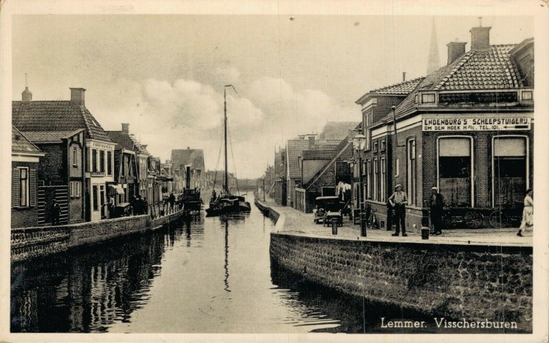 Netherlands Lemmer Vissersburen Vintage RPPC 07.57