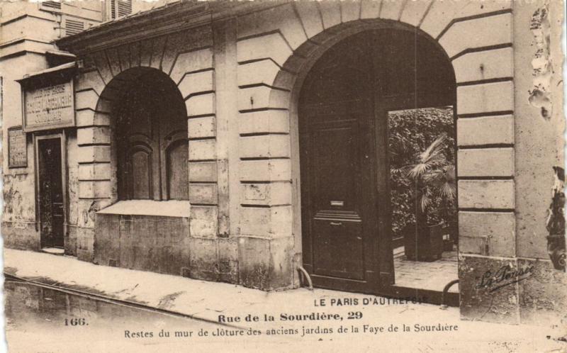 CPA Paris 1e (Dep. 75) Rue de la Sourdiére (86491)