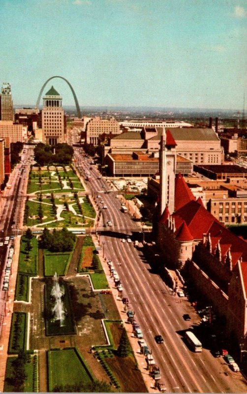 Missouri St Louis Aerial View Market Street and Aloe Plaza