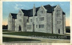 Connecticut College - New London  