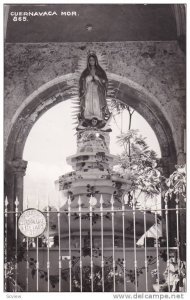 RP, Capilla De La Virgen De Guadalupe, Sign That Says: Prohibido Estacionarse...
