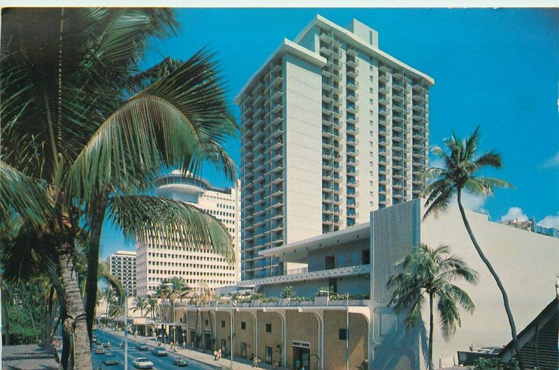 Waikiki Beachcomber Hotel, Waikiki, Oahu, Hawaii Vtg Postcard