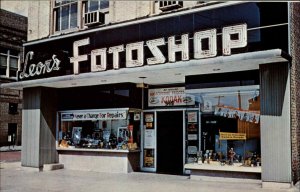 New York City Leon's Photo Shop Cameras etc Broadway & 25th Card/Postcard