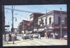 WILLIAMSBURG PENNSYLVANIA PA. DOWNTOWN STREET SCENE OLD CARS VINTAGE POSTCARD