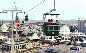 Disneyland 1965 Flying Dumbo Donald Duck, Postcard