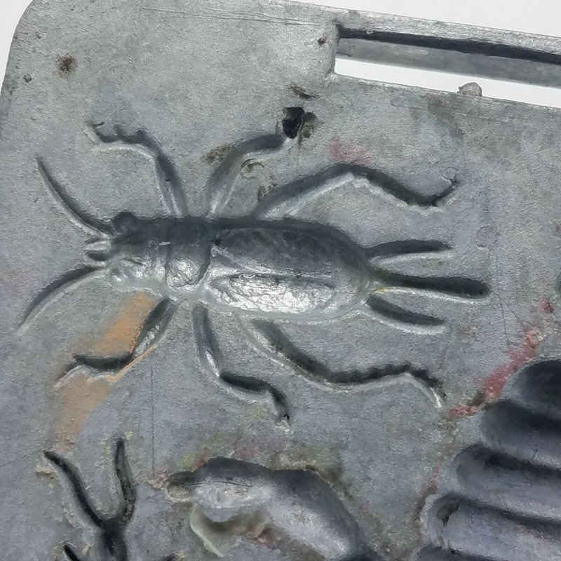 1964 Thingmaker Creepy Crawlers Bat Spider Mold Mattel 4477 058 8B Grasshopper