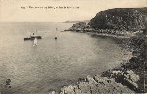 CPA Une Anse au Cap Frehel - Au Loin le Fort La Latte (1250971)