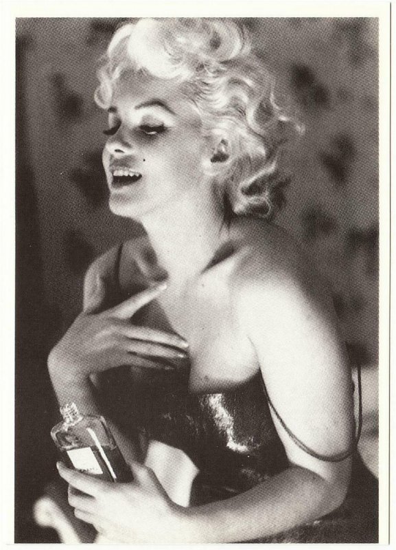 Marilyn Monroe in 1950s with Chanel No. 5 Perfume Modern Postcard