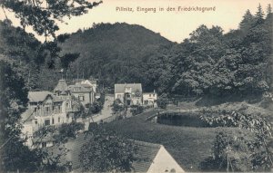 Germany - Pillnitz Eingang in den Friedrichsgrund - 03.29