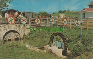 America Postcard - The Amish Homestead, Nr Lancaster, Pennsylvania RS24956