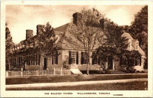 Raleigh Tavern Williamsburg Virginia VA Historic Postcard UNP VTG Vintage Unused 