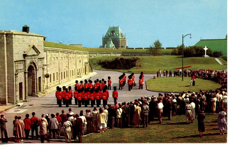 CANADA    PC402    CHANGING OF THE GUARDS