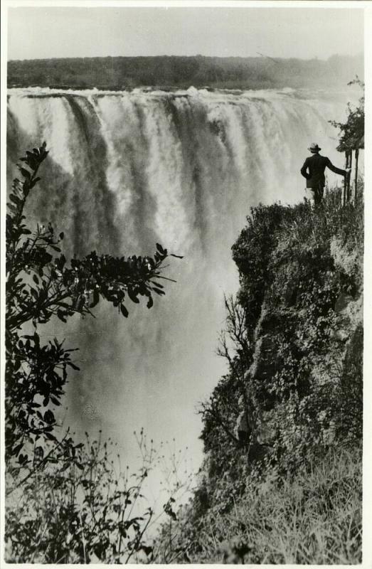 rhodesia, VICTORIA FALLS, Main Falls near the Devil's Cataract (1940s) RPPC