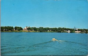 USA Fulda Lake Minnesota Chrome Postcard 09.31