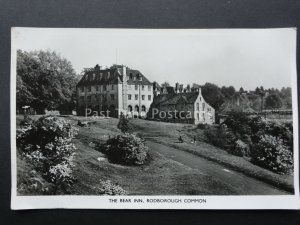 Gloucestershire THE BEAR INN Rodborough Common STROUD - Old RP Postcard