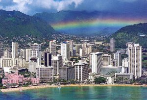 VINTAGE POSTCARD CONTINENTAL SIZE HOTEL STRIP ON WAIKIKI BEACH HAWAII