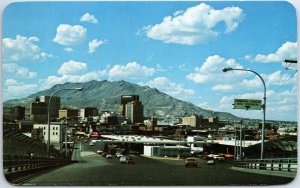 VINTAGE POSTCARD MAIN HIGHWAY BETWEEN EL PASO TEXAS & CIUDAD JUAREZ MEXICO 1970s