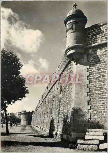 Modern Postcard St Malo (I and V) The Grand Battery and the Great Gate