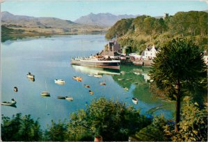 Isle of Skye Portree Harbour & Cuillin Hills WS Thomson Unused Postcard C4