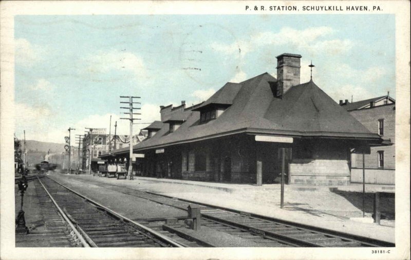 Schuylkill Haven PA P&R RR Train Station Depot c1920s Postcard