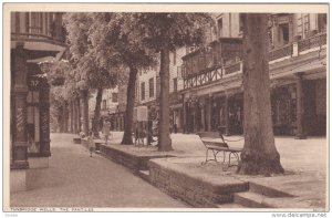 Tunbridge Wells , Kent, England, 1910s The Pantiles