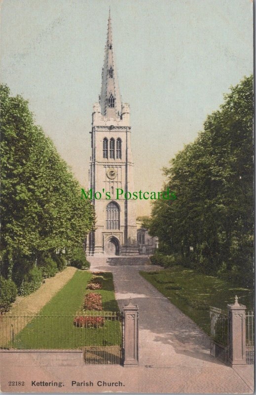 Northamptonshire Postcard - Kettering Parish Church  DC1404