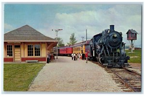 c1960's Train at National Railroad Museum Green Bay Wisconsin WI Postcard 