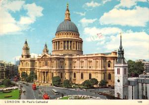 BR89691 london st paul s cathedral double decker bus  uk