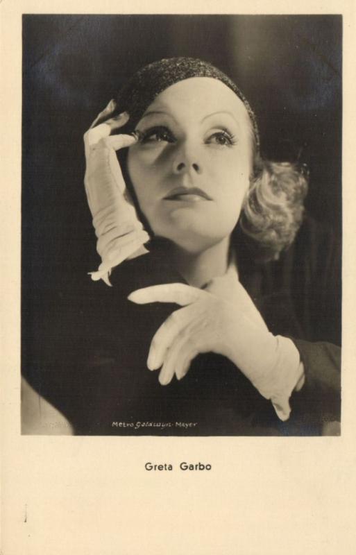 CPA AK Artiste Cinema Film Greta Garbo (93614)