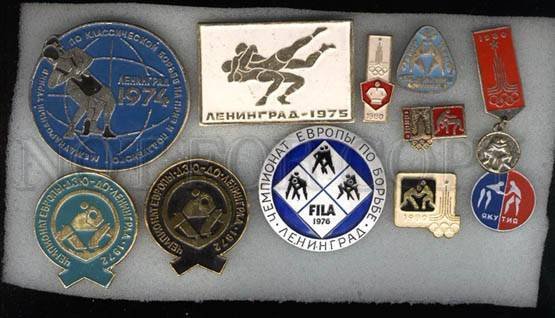 000128 WRESTLING set 11 russian different pins #128