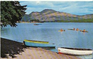 Scotland Postcard - Loch Lomond - Dunbarton-Stirling - Showing Canoes   ZZ3