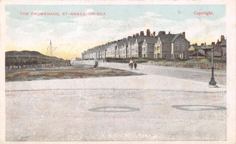 ST ANNES ON SEA LANCASHIRE UK THE PROMENADE POSTCARD