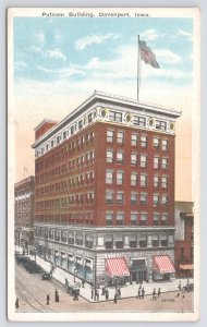 Davenport Iowa~Putnam Building~Street View~1920s Postcard