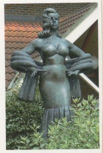 Diana Dors Risque Film Statue Swindon Wiltshire Rare Trade Card