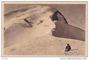 Le Sommet Du Mont Blanc (4807m.) Vu De La Grande Bosse, Massif Du Mont Blanc,...