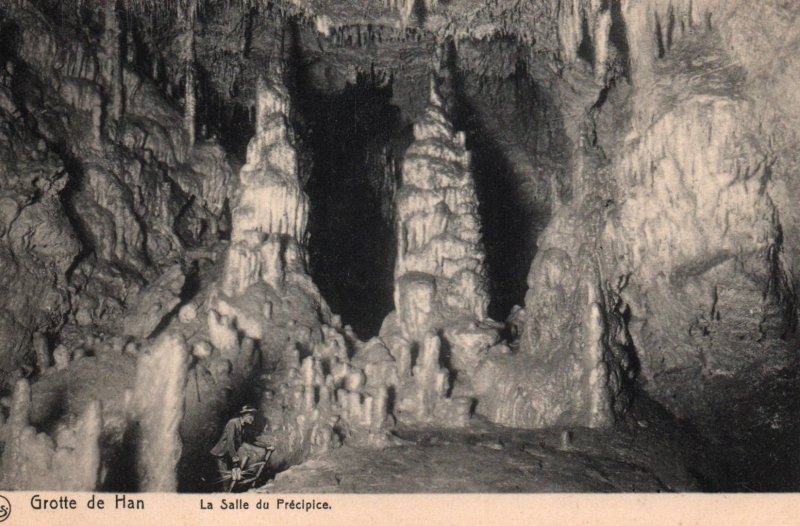 La Salle du Precipie,Grotte de Han,Belgium BIN