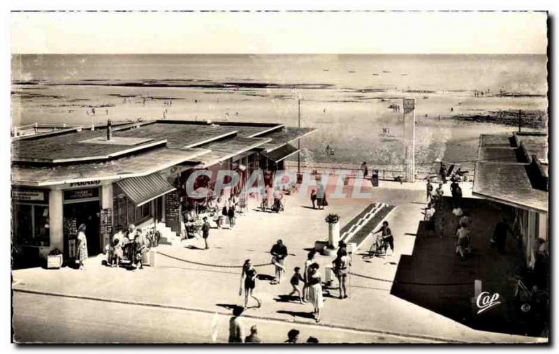 Old Postcard Luc sur Mer Descent from the beach and the & # 39horloge