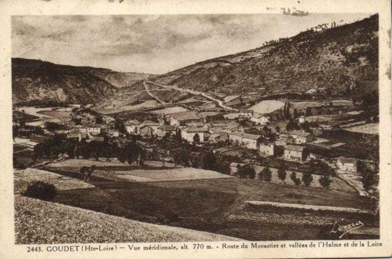 CPA GOUDET (Hte.Loire) Vue meridionale Route de Monastiet et Vallées (170168)