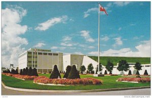 Gardens at Generating Station , CORNWALL , Ontario , Canada ,  50-60s