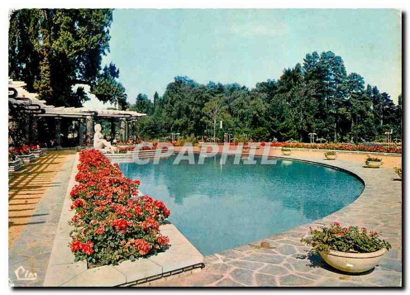 Modern Postcard Lyon Rhone Rose Garden Park Tete d'Or