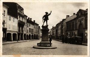 CPA REMIREMONT - Le Volontaire et les Arcades (185030)