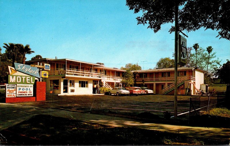 California Riverside Skylark Motel